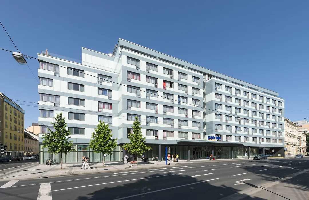 Park Inn By Radisson Linz-1